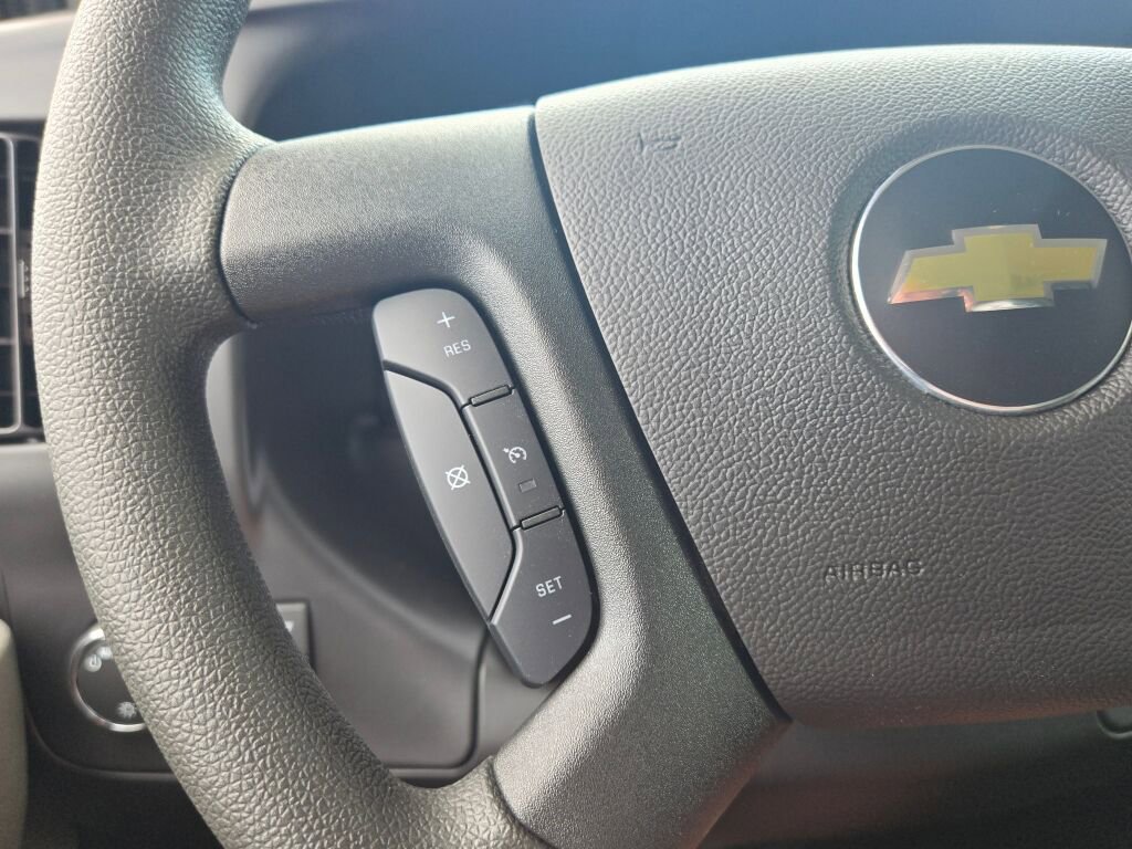 New 2025 Chevrolet Express 2500 w/ Driver Convenience Package image 24
