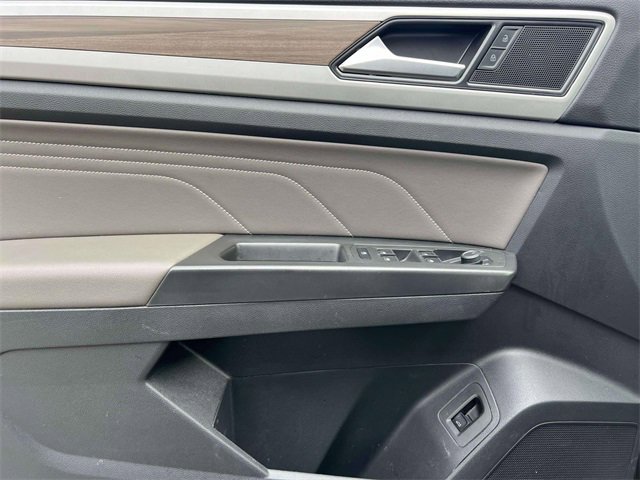 Used 2023 Volkswagen Atlas SEL image 17