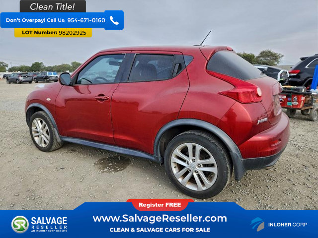 Used 2013 Nissan Juke SV image 3
