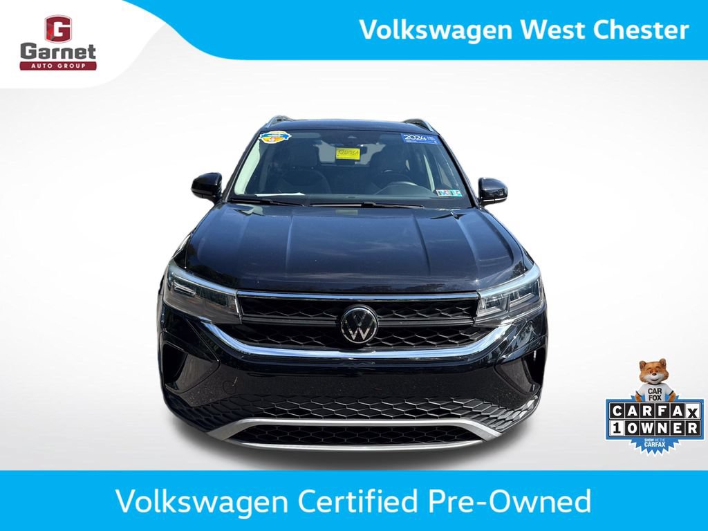 Certified 2024 Volkswagen Taos SE AWD/4WD image 9