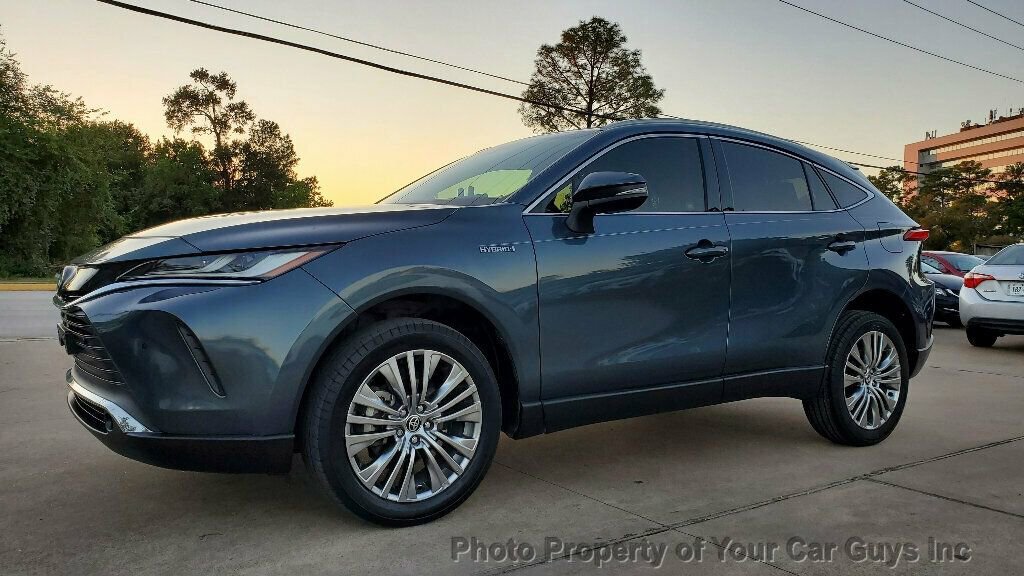 Used 2021 Toyota Venza XLE w/ Softex Package image 21