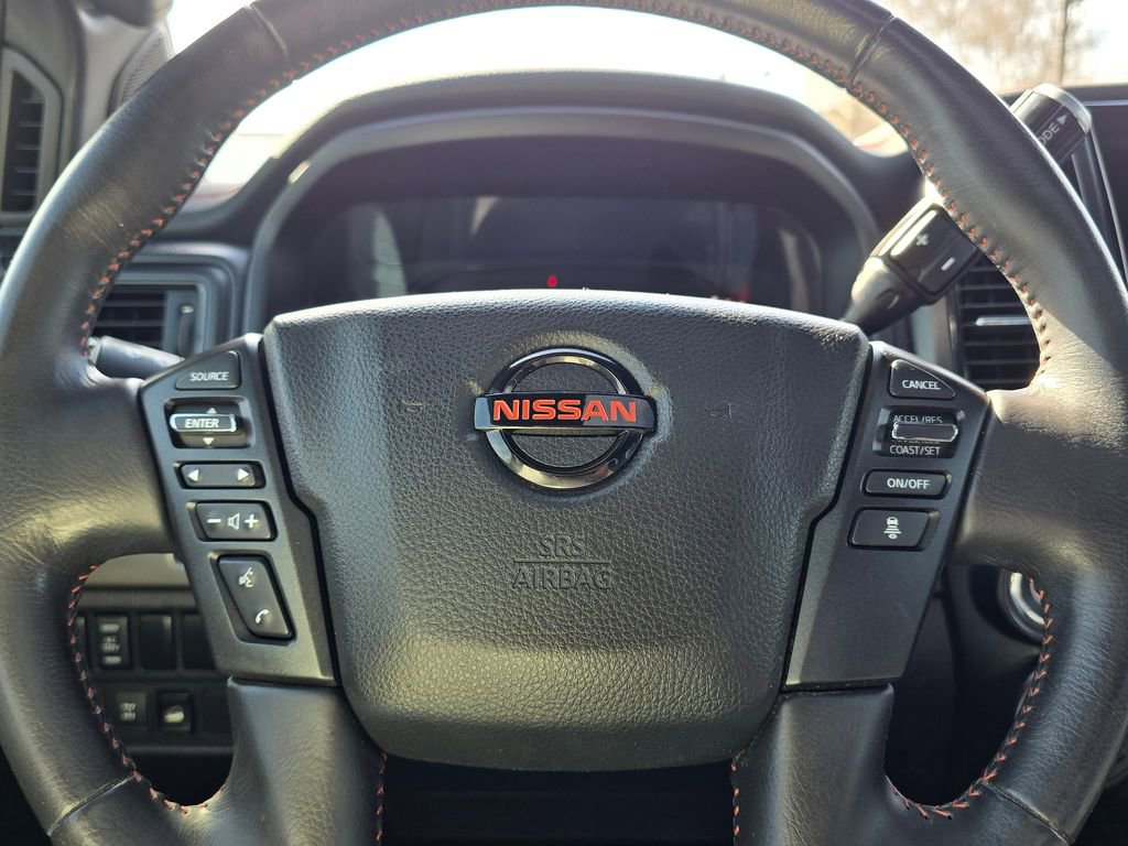 Used 2021 Nissan Titan PRO-4X w/ Pro-4x Convenience Package image 25