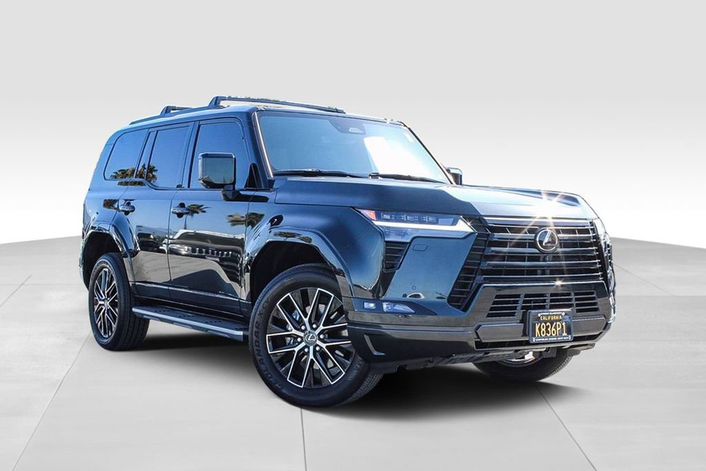 Used 2025 Lexus GX 550 w/ Cold Area Package AWD/4WD image 2