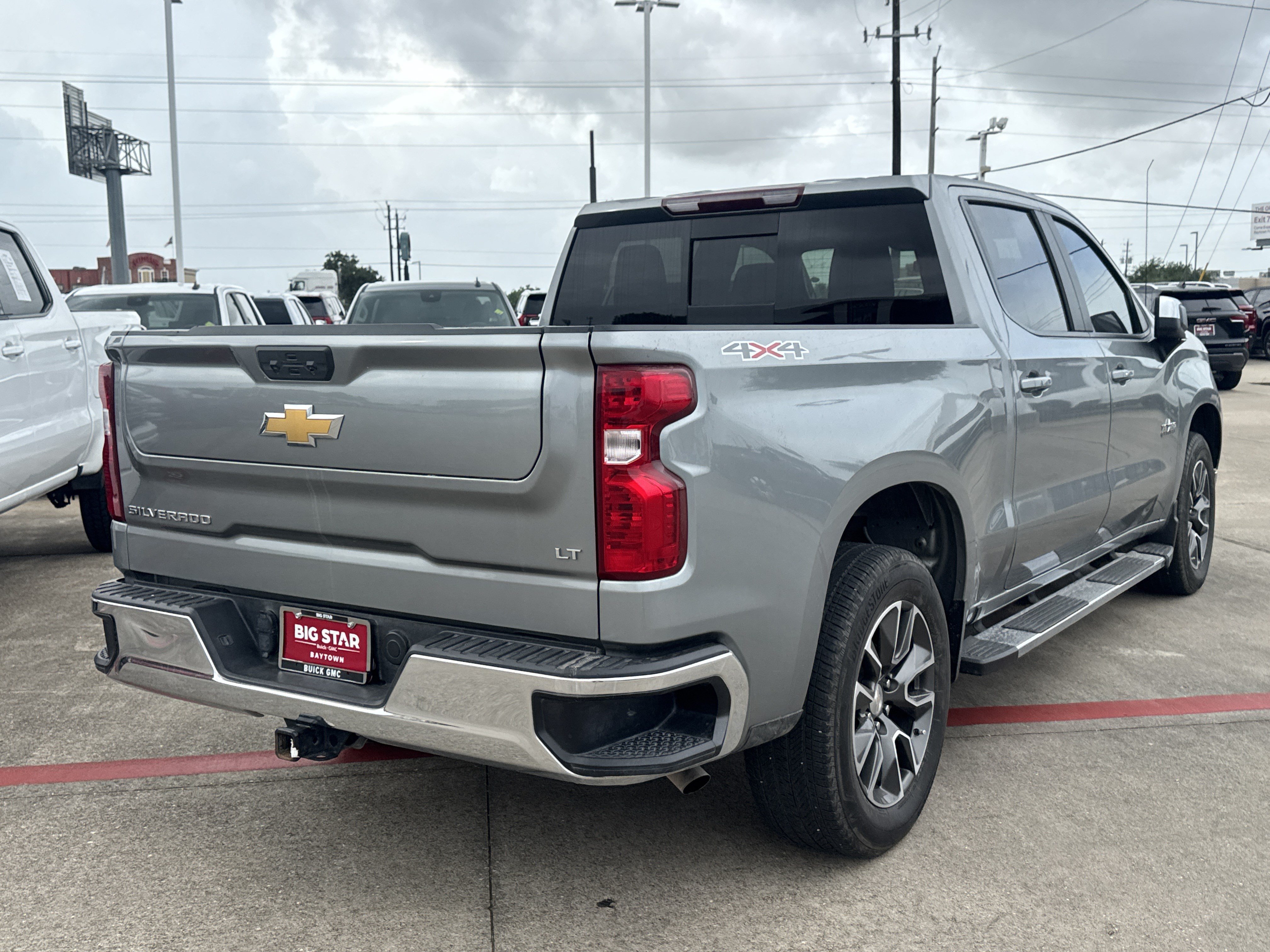 Used 2024 Chevrolet Silverado 1500 LT w/ Texas Edition Plus AWD/4WD image 11