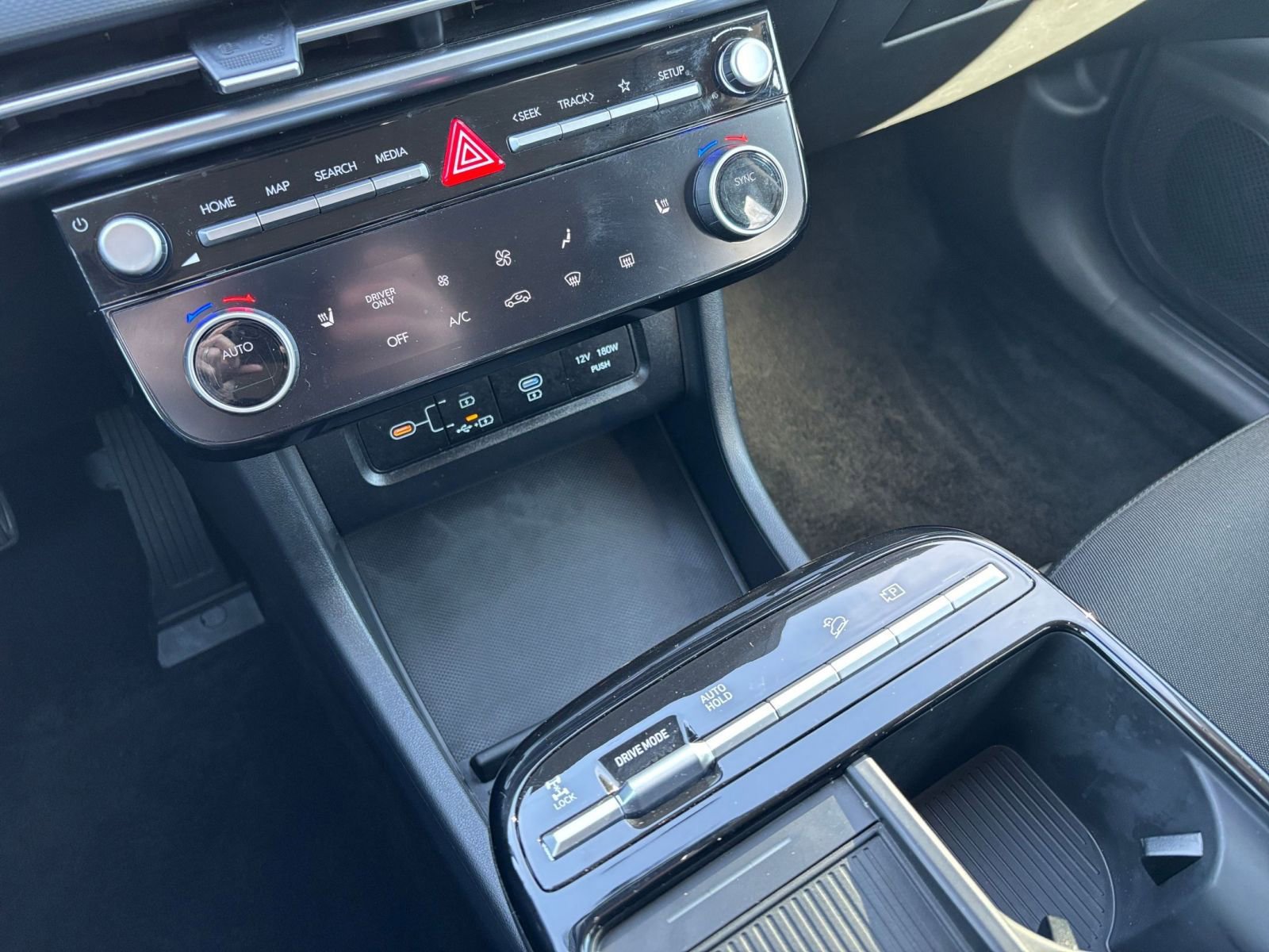 Used 2025 Hyundai Tucson Blue image 42