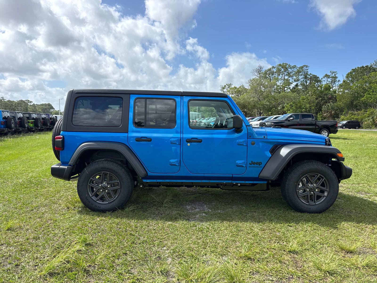 New 2026 Jeep Wrangler Unlimited Sport AWD/4WD image 2