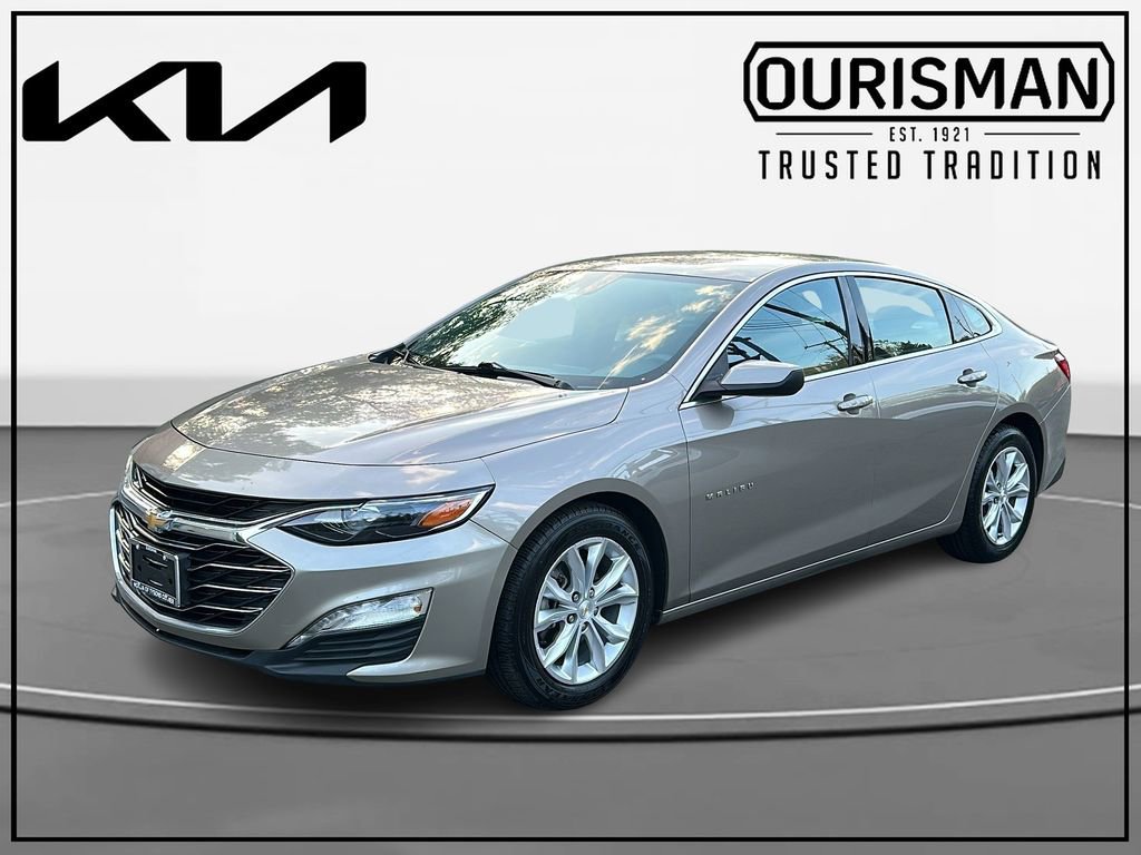 Used 2024 Chevrolet Malibu LT FWD image 2