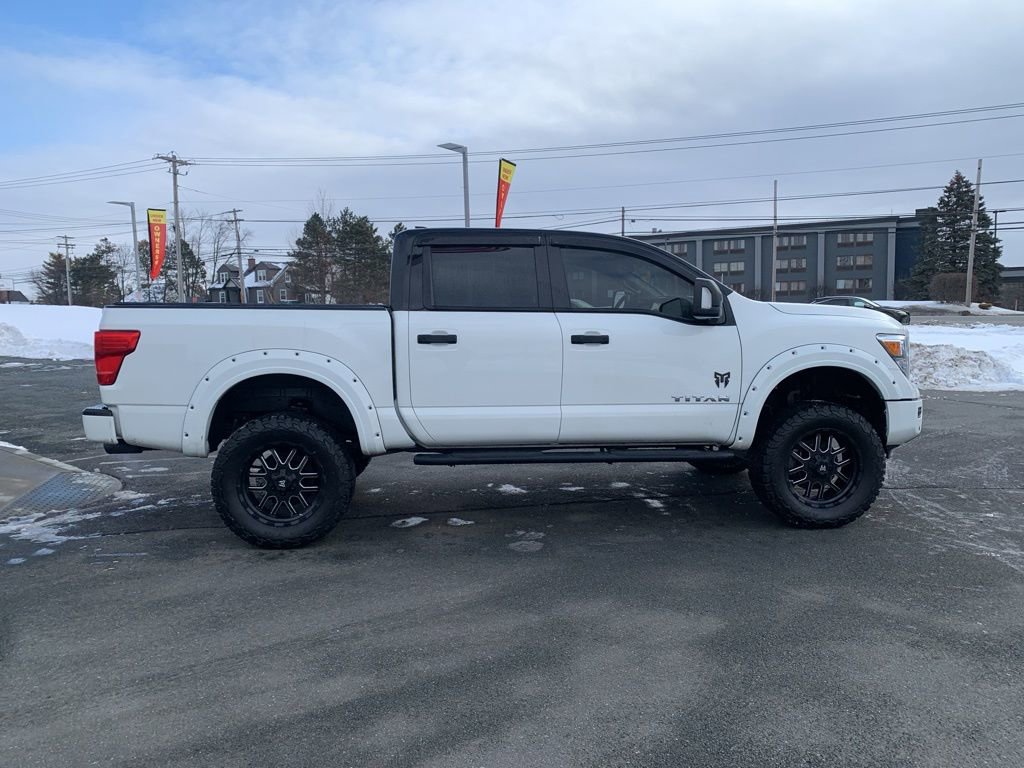 Certified 2023 Nissan Titan SV w/ SV Convenience Package image 8