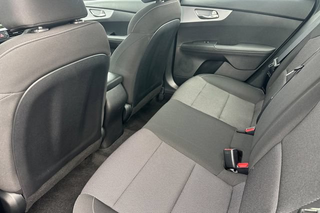 Used 2024 Kia Forte LXS FWD image 14
