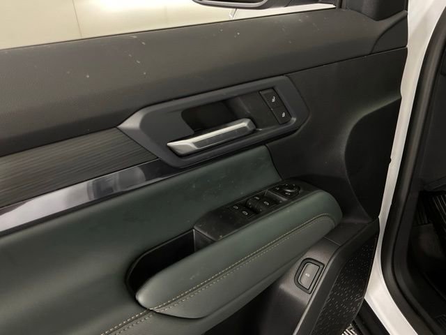 New 2026 GMC Terrain AT4 w/ LPO, Floor Liner Package image 29
