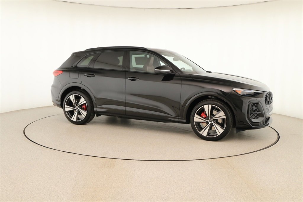 New 2025 Audi SQ5 Premium Plus image 9