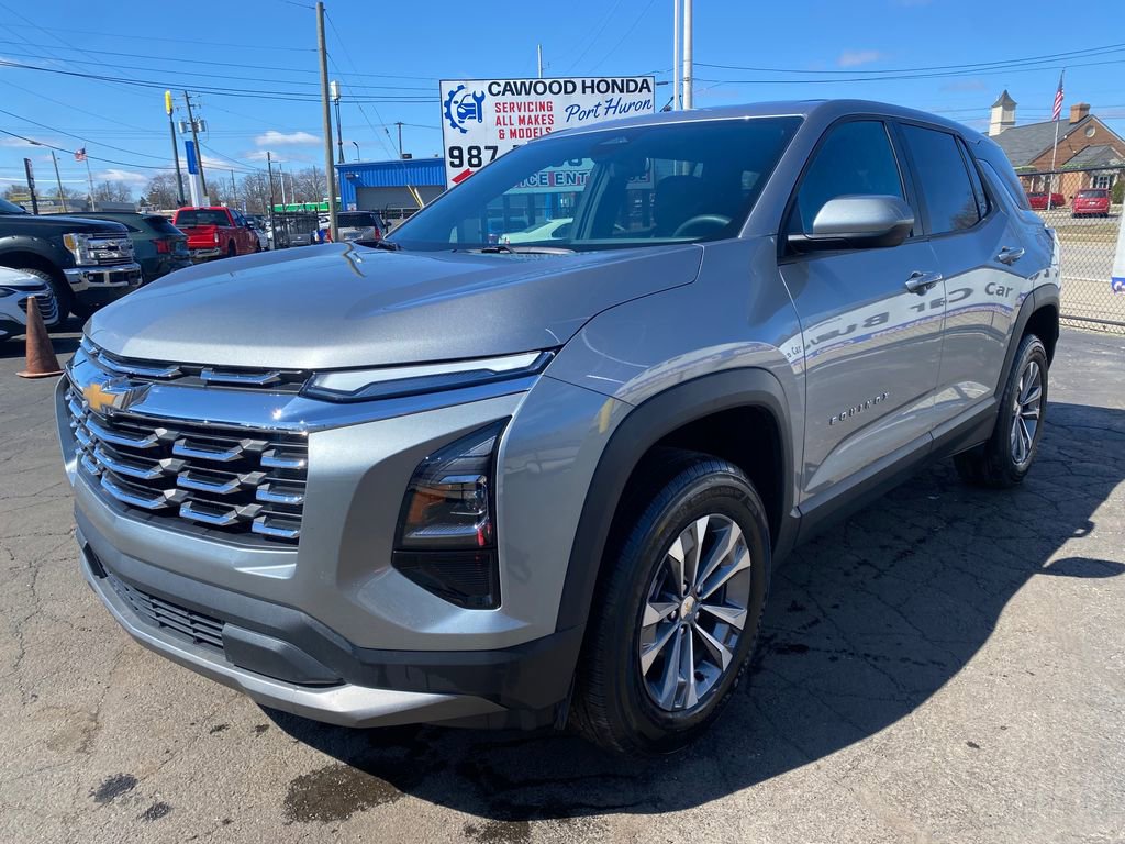 Used 2026 Chevrolet Equinox LT FWD image 7