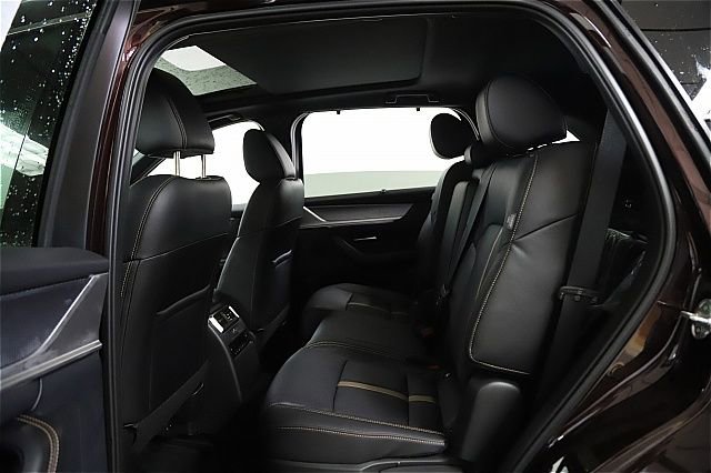 Certified 2025 MAZDA CX-90 3.3 Turbo S w/ Premium Package image 20