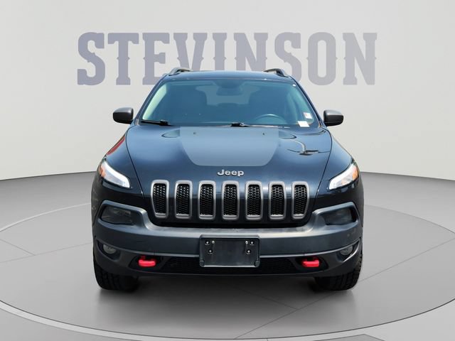 Used 2015 Jeep Cherokee Trailhawk w/ Cold Weather Group AWD/4WD image 8