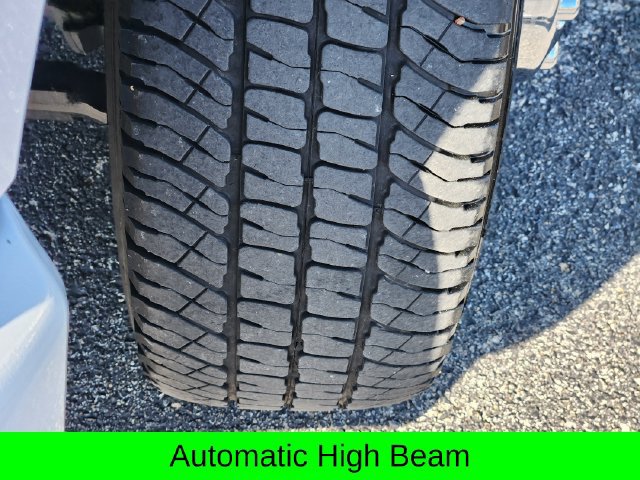 Used 2023 Ford F350 4x4 Crew Cab DRW Super Duty image 10