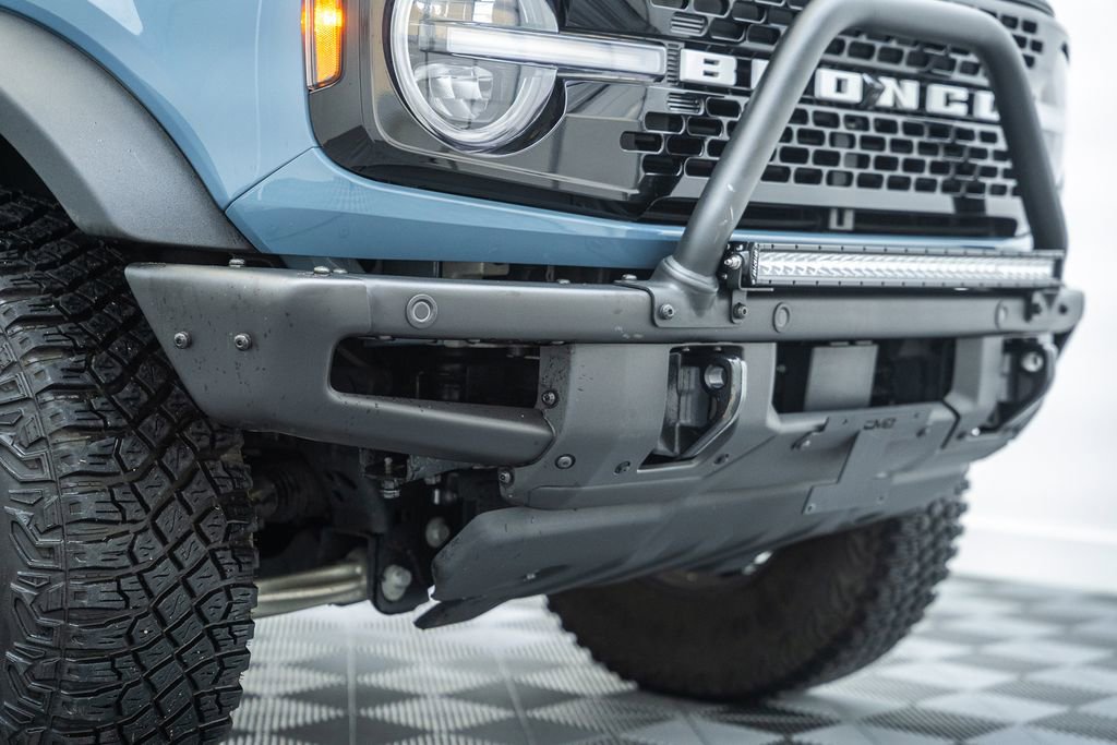 Used 2023 Ford Bronco Wildtrak image 14