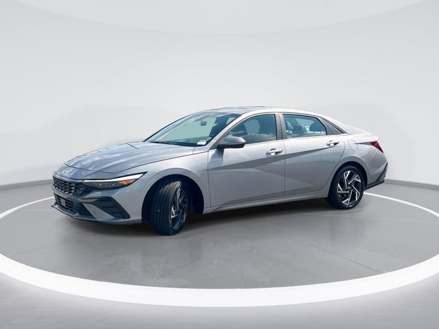 Certified 2025 Hyundai Elantra SEL FWD image 1