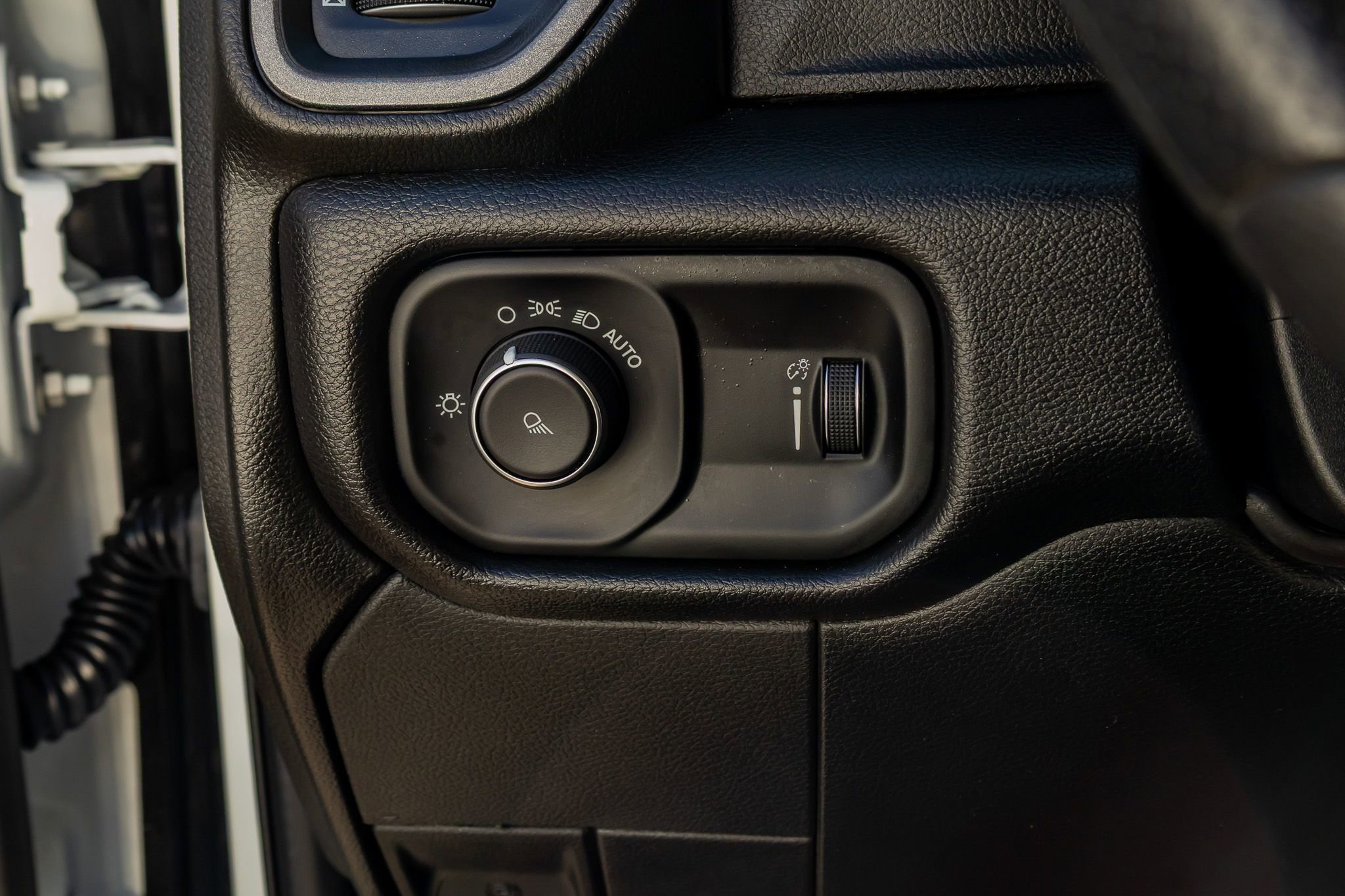 Used 2024 RAM 3500 Tradesman w/ Chrome Appearance Group image 21