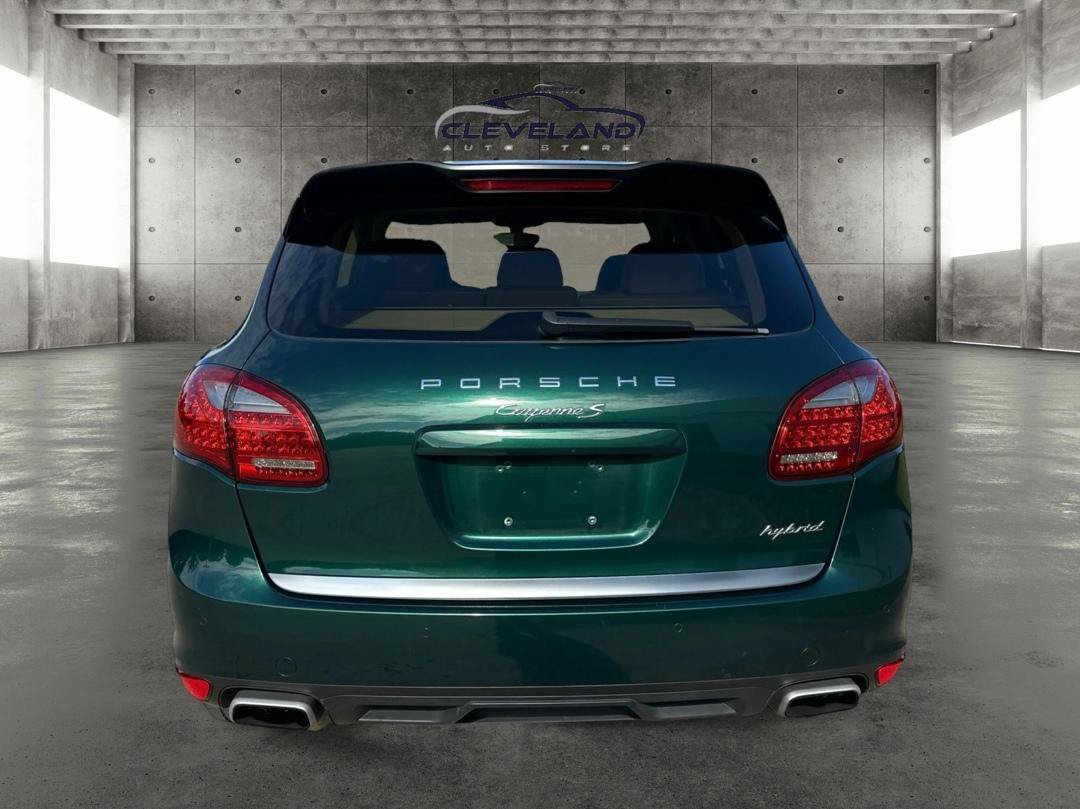 Used 2014 Porsche Cayenne S AWD/4WD image 4