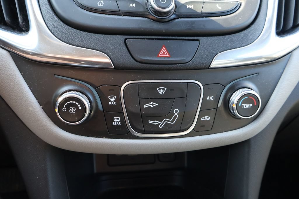 Used 2019 Chevrolet Equinox LS w/ LS Convenience Package FWD image 23