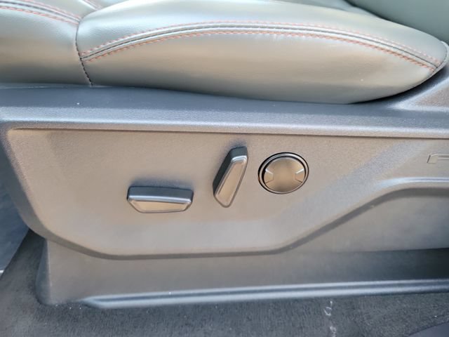 Certified 2025 Ford Expedition Active AWD/4WD image 19