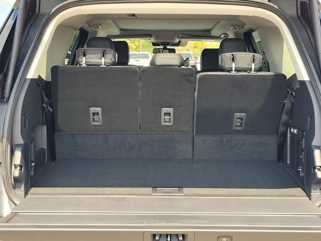 New 2025 Ford Expedition Active image 10