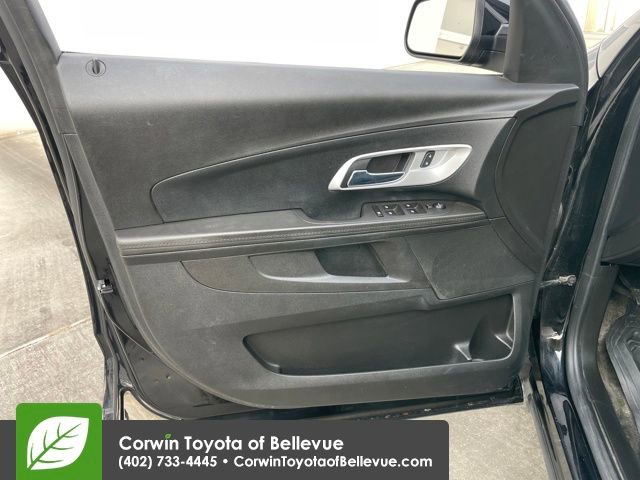 Used 2017 Chevrolet Equinox LT w/ Convenience Package image 10