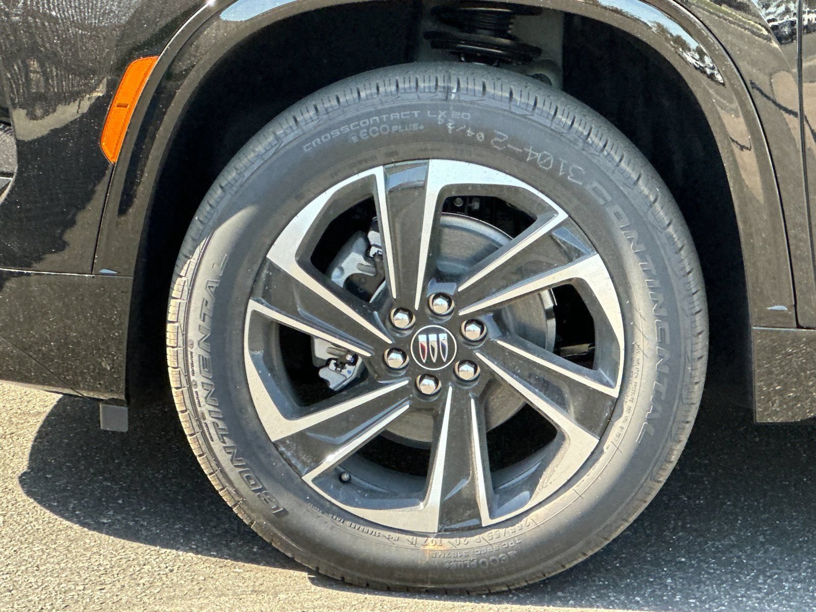 New 2026 Buick Enclave Sport Touring w/ Power Package FWD image 27