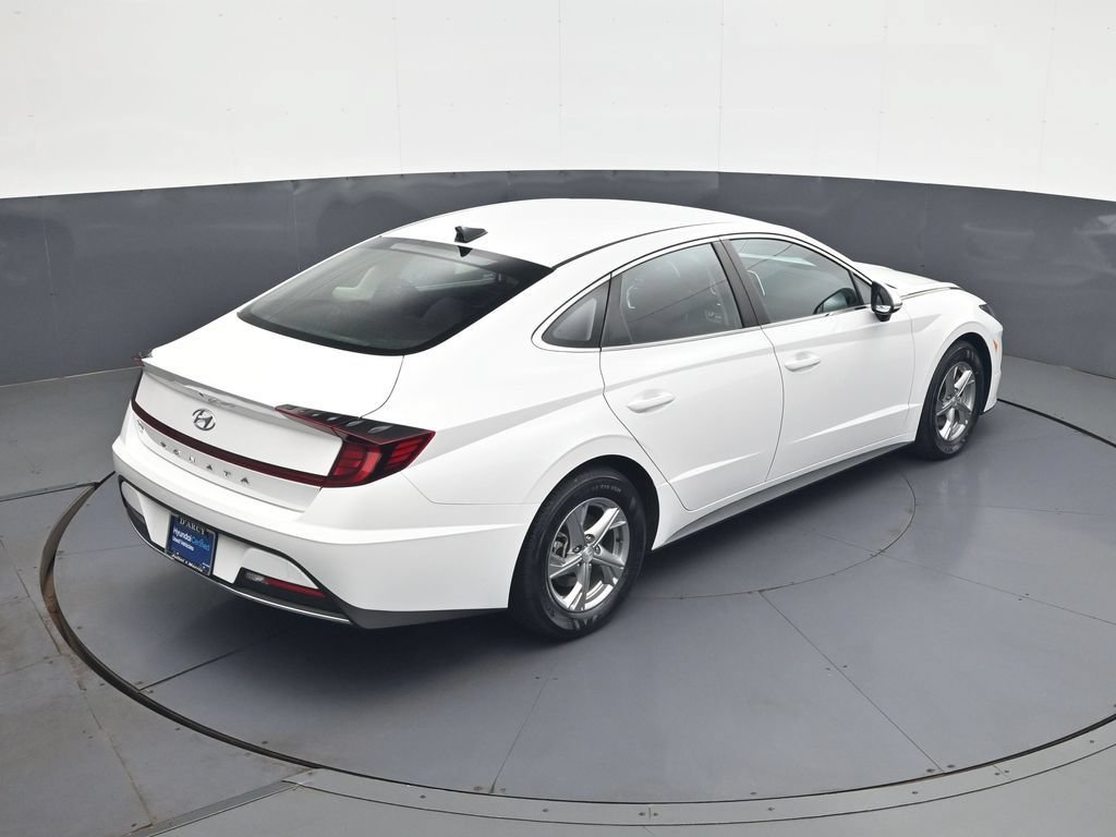 Certified 2022 Hyundai Sonata SE w/ Cargo Package FWD image 18
