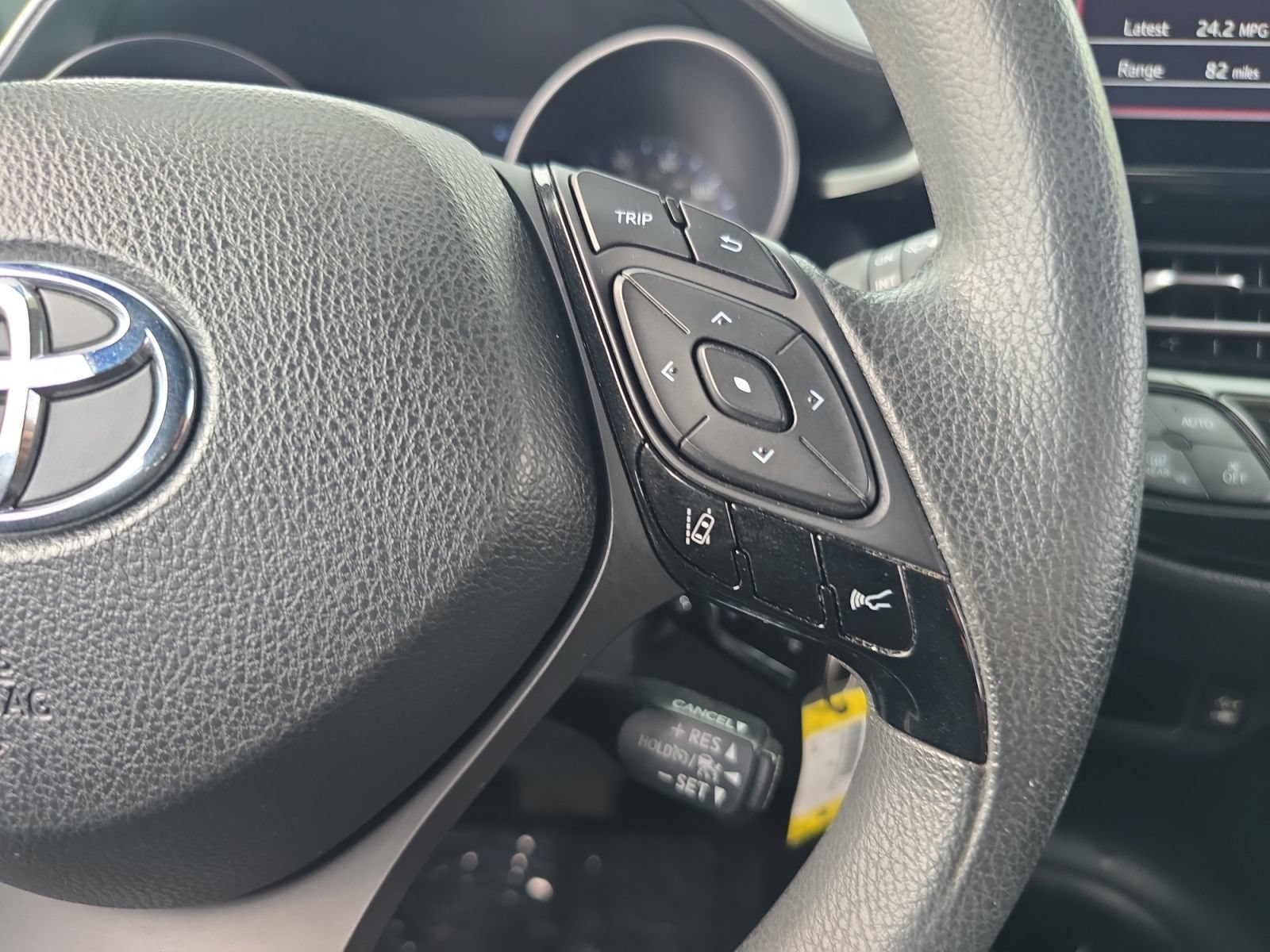 Certified 2019 Toyota C-HR LE FWD image 21