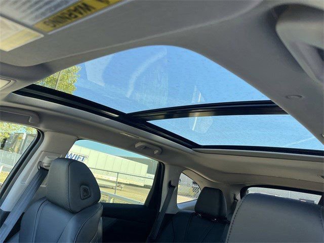 Used 2026 Acura MDX FWD image 27