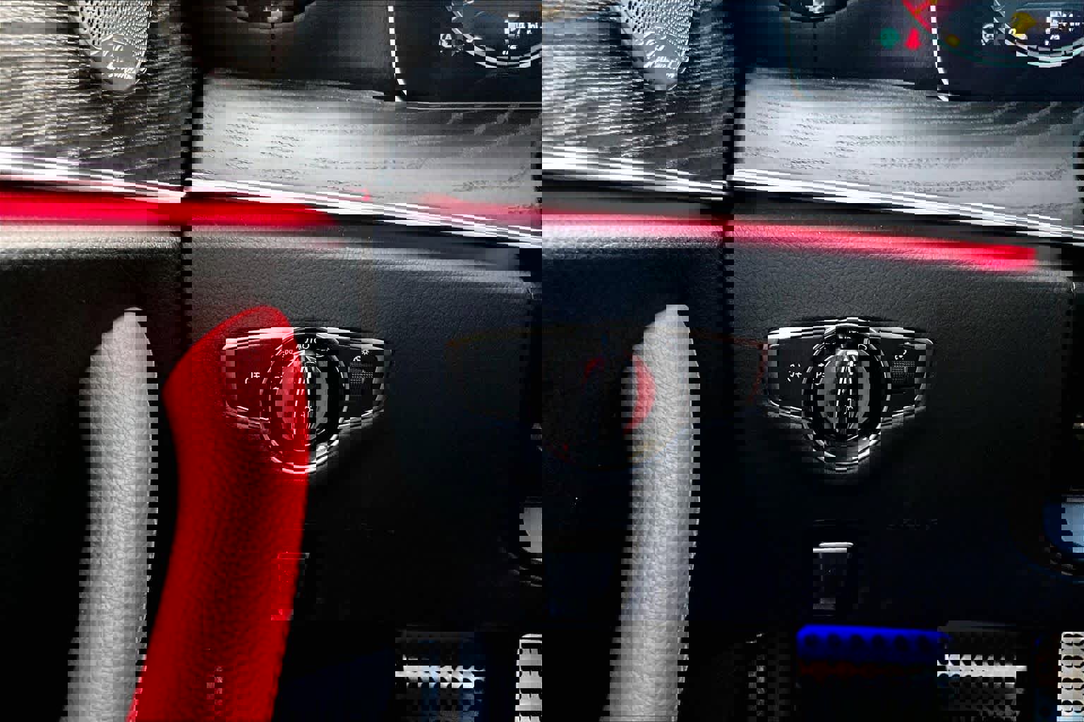 Used 2022 Mercedes-Benz E 450 Coupe image 35