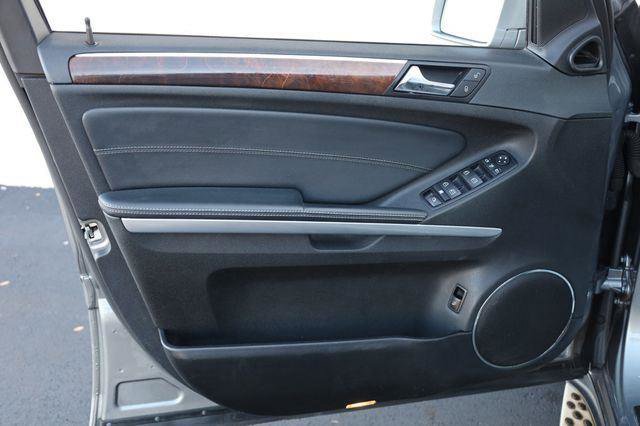 Used 2012 Mercedes-Benz GL 450 4MATIC image 15