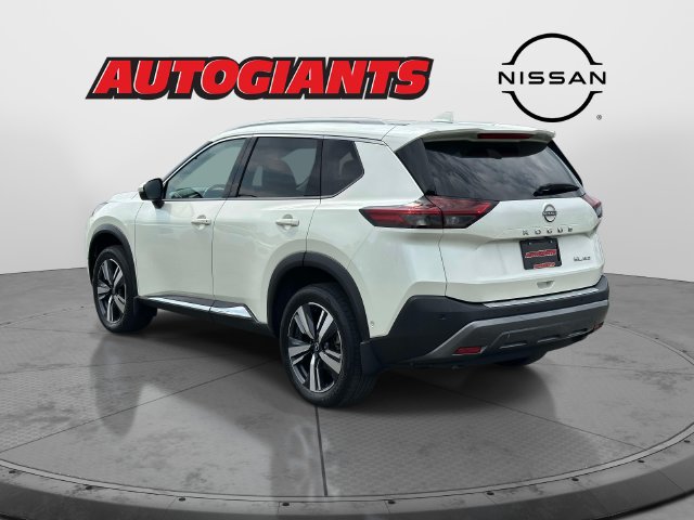 Used 2023 Nissan Rogue SL AWD/4WD image 6