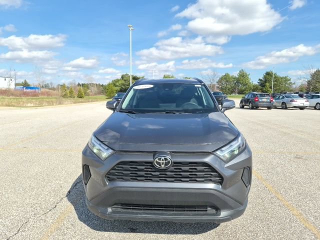 Used 2024 Toyota RAV4 XLE image 2