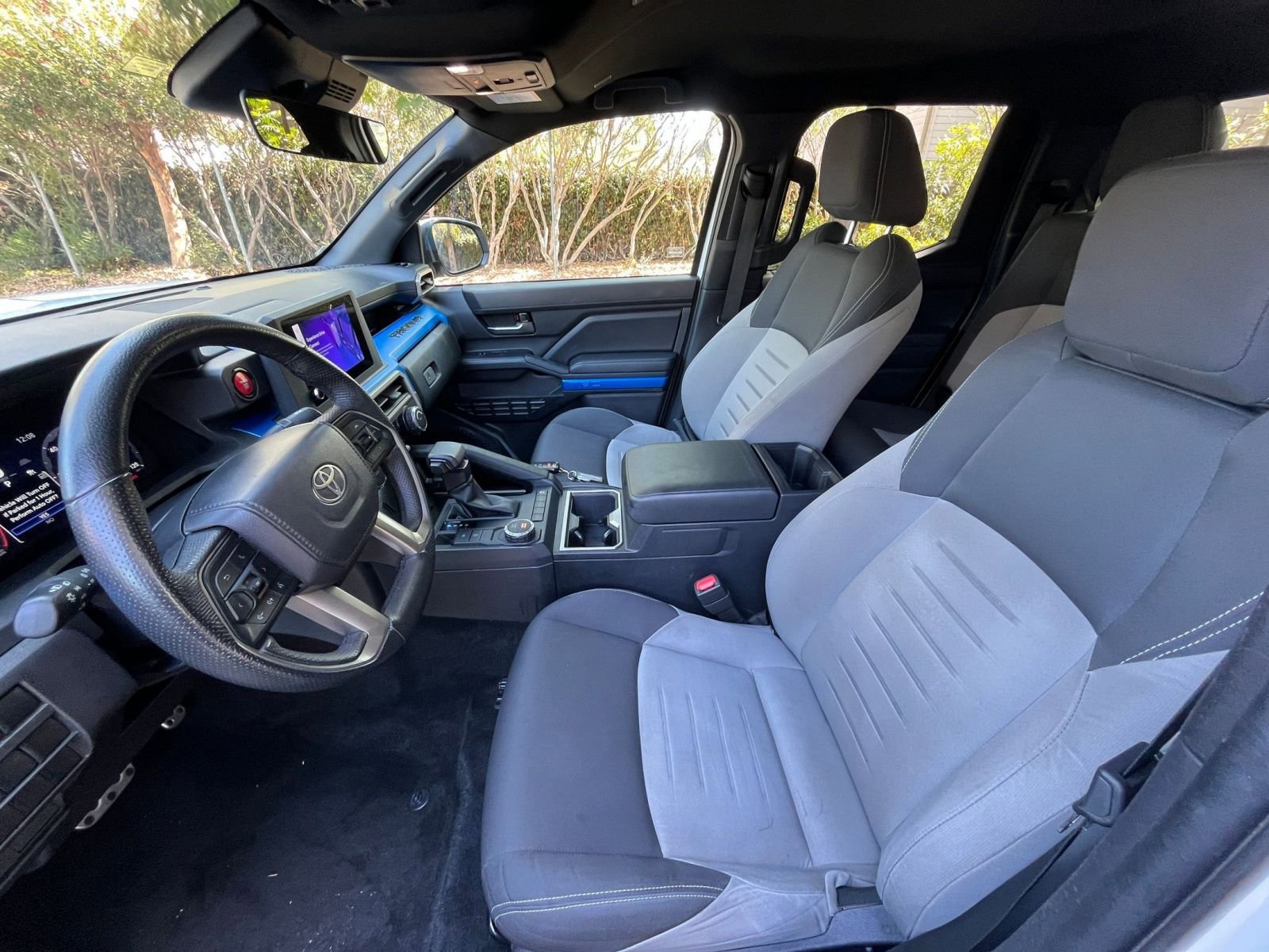 Used 2024 Toyota Tacoma TRD Sport image 24