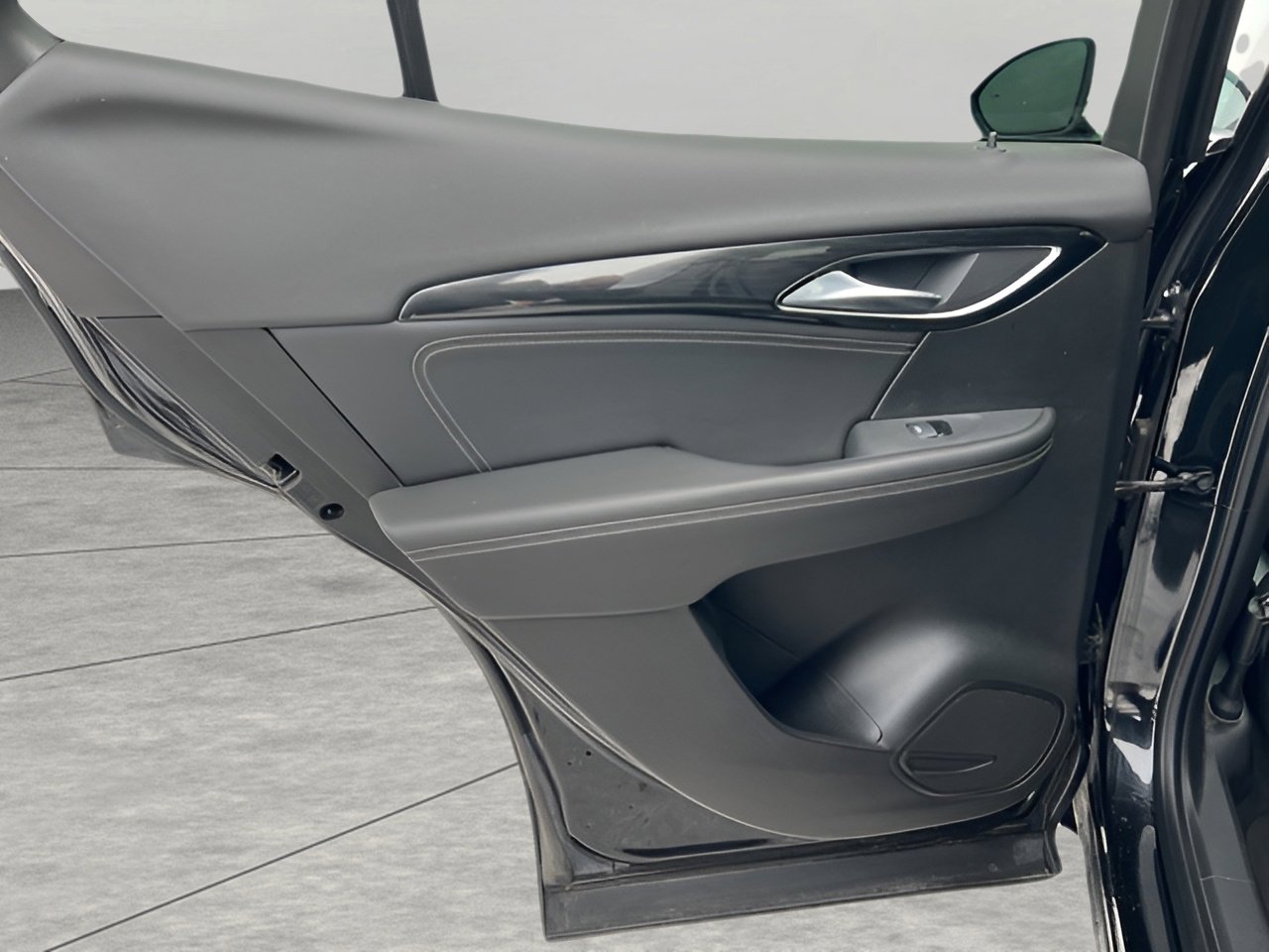 Used 2023 Buick Envision Preferred w/ Sport Touring Package image 26