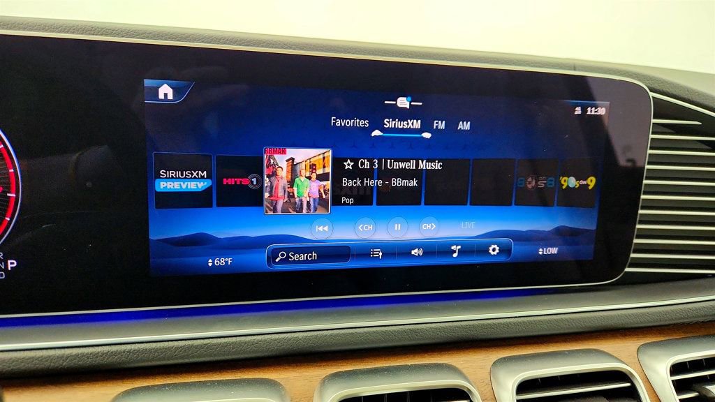 Used 2024 Mercedes-Benz GLS 450 4MATIC image 17