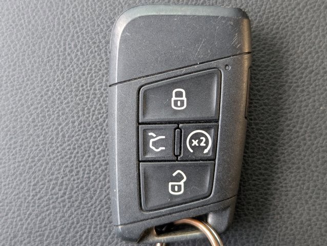 Used 2023 Volkswagen Tiguan SE image 28