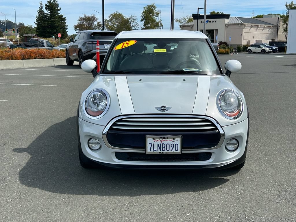 Used 2015 MINI Cooper 4-Door Hardtop FWD image 8