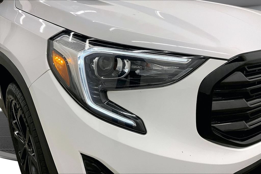 Used 2021 GMC Terrain SLE w/ Driver Convenience Package AWD/4WD image 31