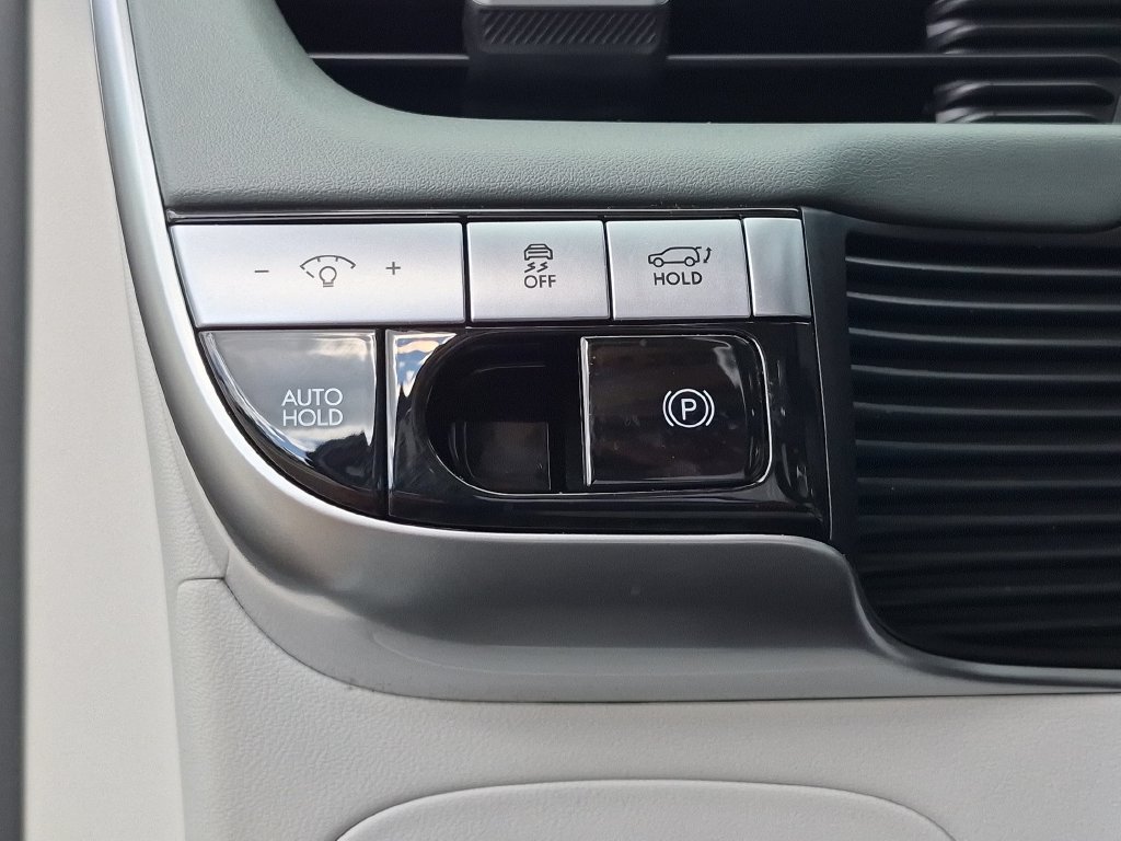 Certified 2023 Hyundai Ioniq 5 SEL AWD/4WD image 15