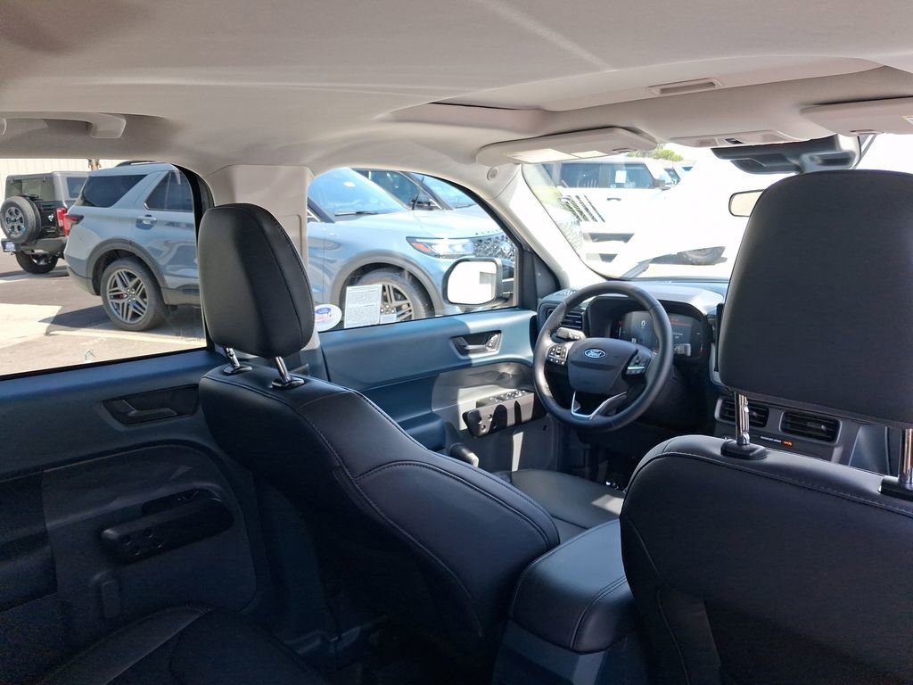 Used 2026 Ford Maverick Lariat w/ Black Appearance Package image 34