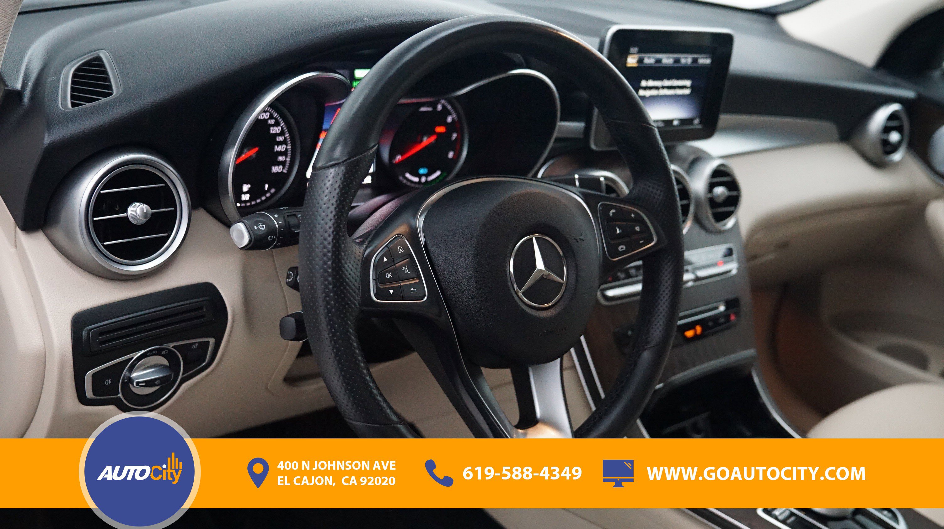 Used 2019 Mercedes-Benz GLC 350e 4MATIC image 18