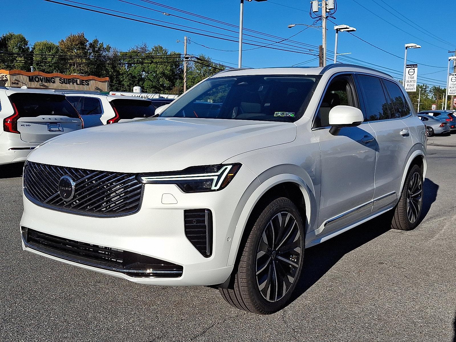 New 2026 Volvo XC90 B6 Plus image 2