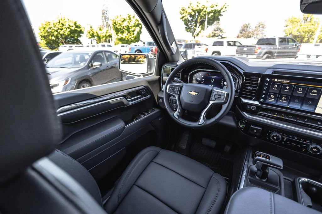 New 2026 Chevrolet Silverado 1500 LTZ w/ Technology Package AWD/4WD image 28