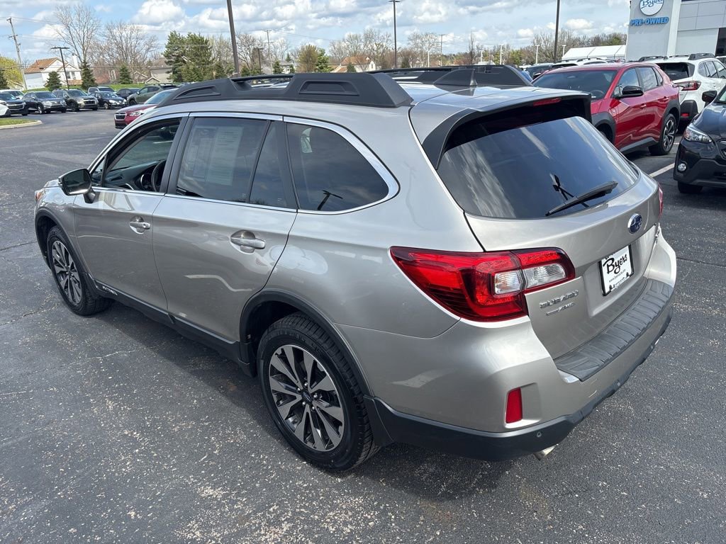Used 2017 Subaru Outback 3.6R Limited image 5