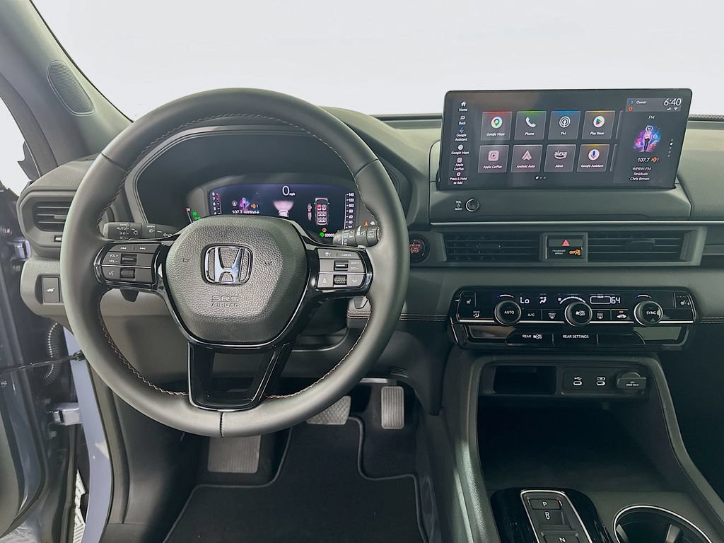 Used 2026 Honda Pilot Sport image 19