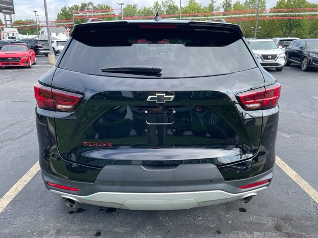 Used 2024 Chevrolet Blazer LT w/ Redline Edition FWD image 6