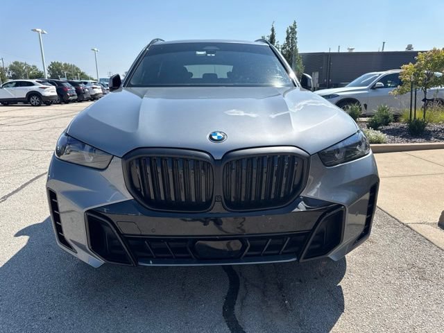 Certified 2025 BMW X5 xDrive40i w/ M Sport Package AWD/4WD image 8